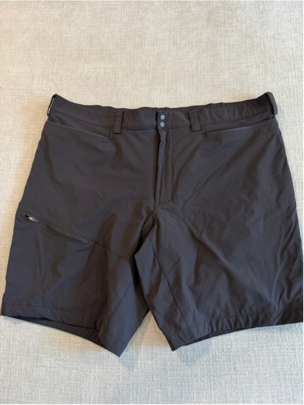 Alaskan Hardgear Duluth black 91323 Roadless 10”Cargo Trail Shorts men’s size 44